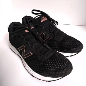 WOMEN'S NEW BALANCE FRESH FOAM ARISHI V2 RUNNING SHOESSize 8.5